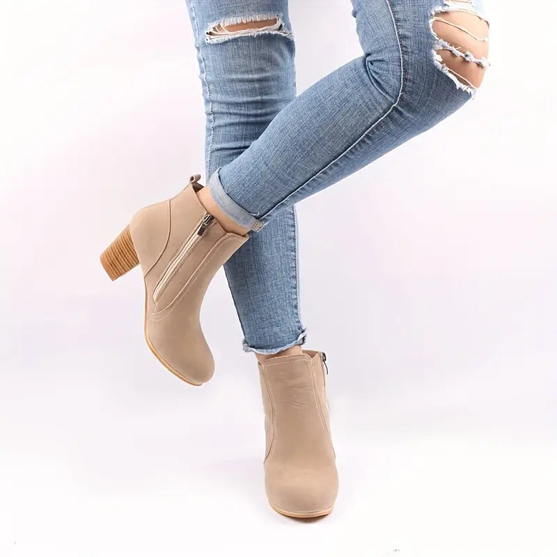 ARALYN™ ORTHOPEDIC CHUNKY HEEL ANKLE BOOTS